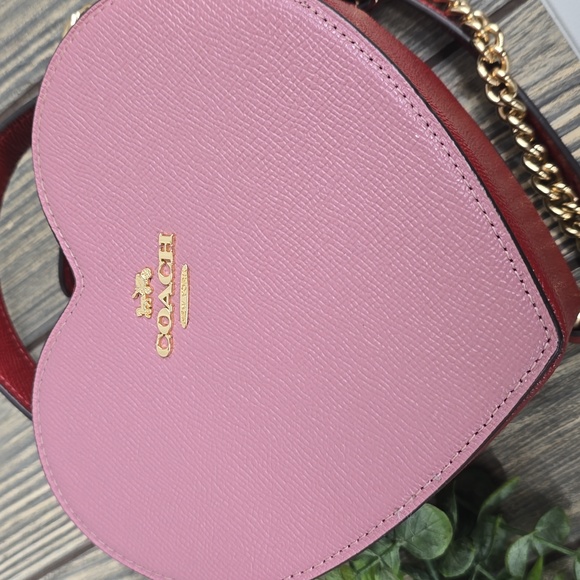 NEW Coach Limited Edition Heart Purse - Picture 6 of 10